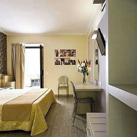 Hotel Albergo Firenze 3*
